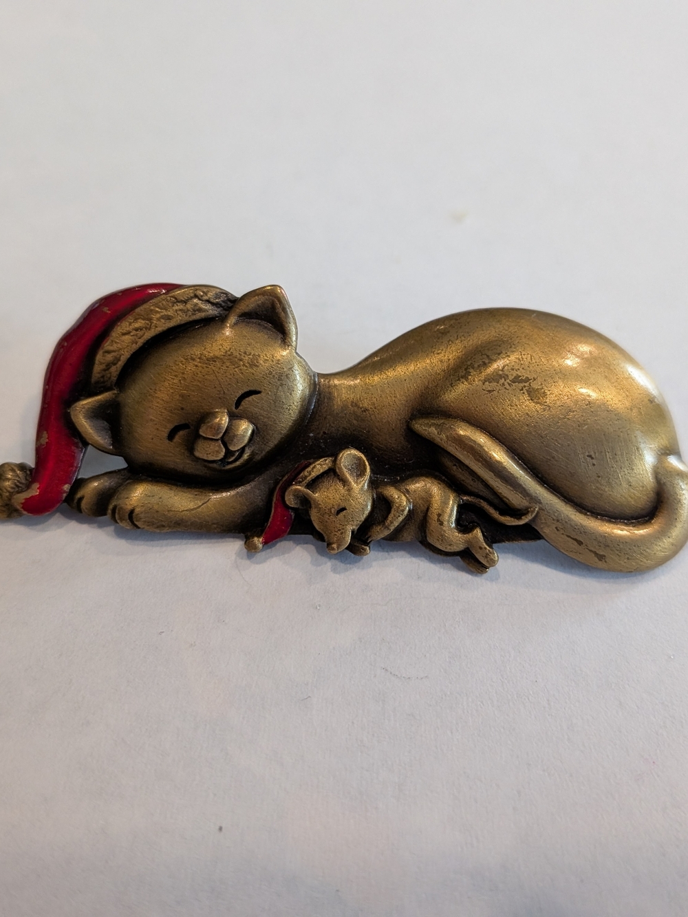 Vintage J.J.Brass-Look Sleeping Cat with Mouse Holiday Brooch - Bronze and Red